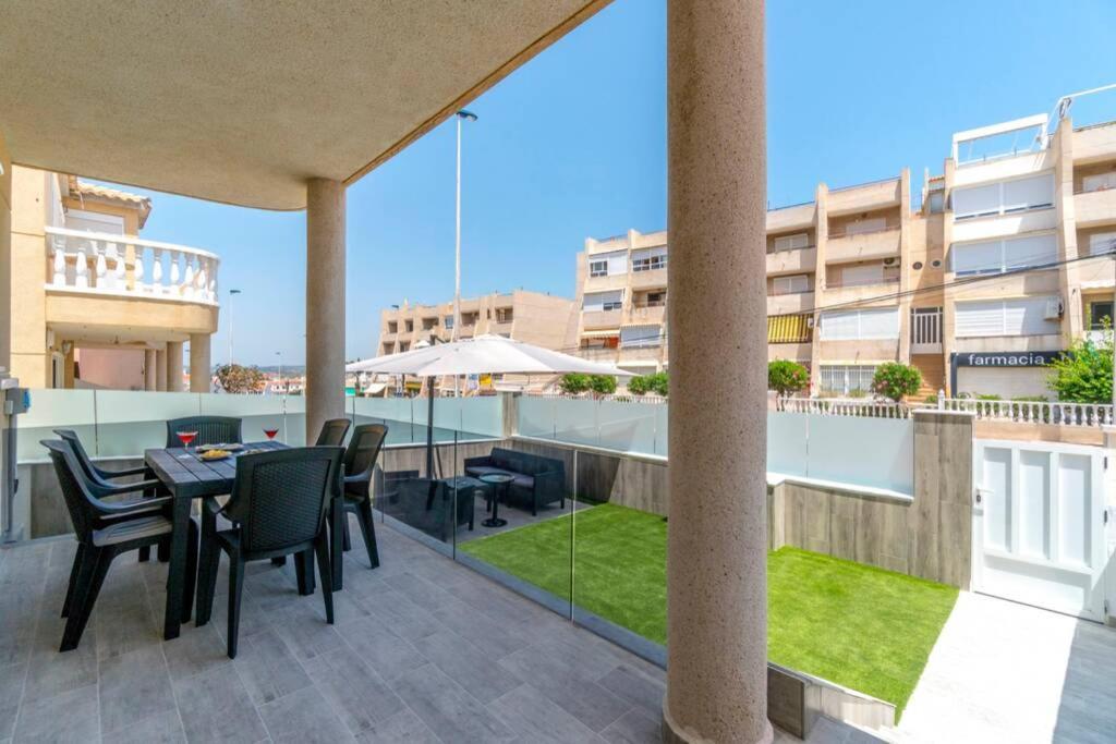 Villa-Capricho Playa - Zeus Торрев'єха Екстер'єр фото